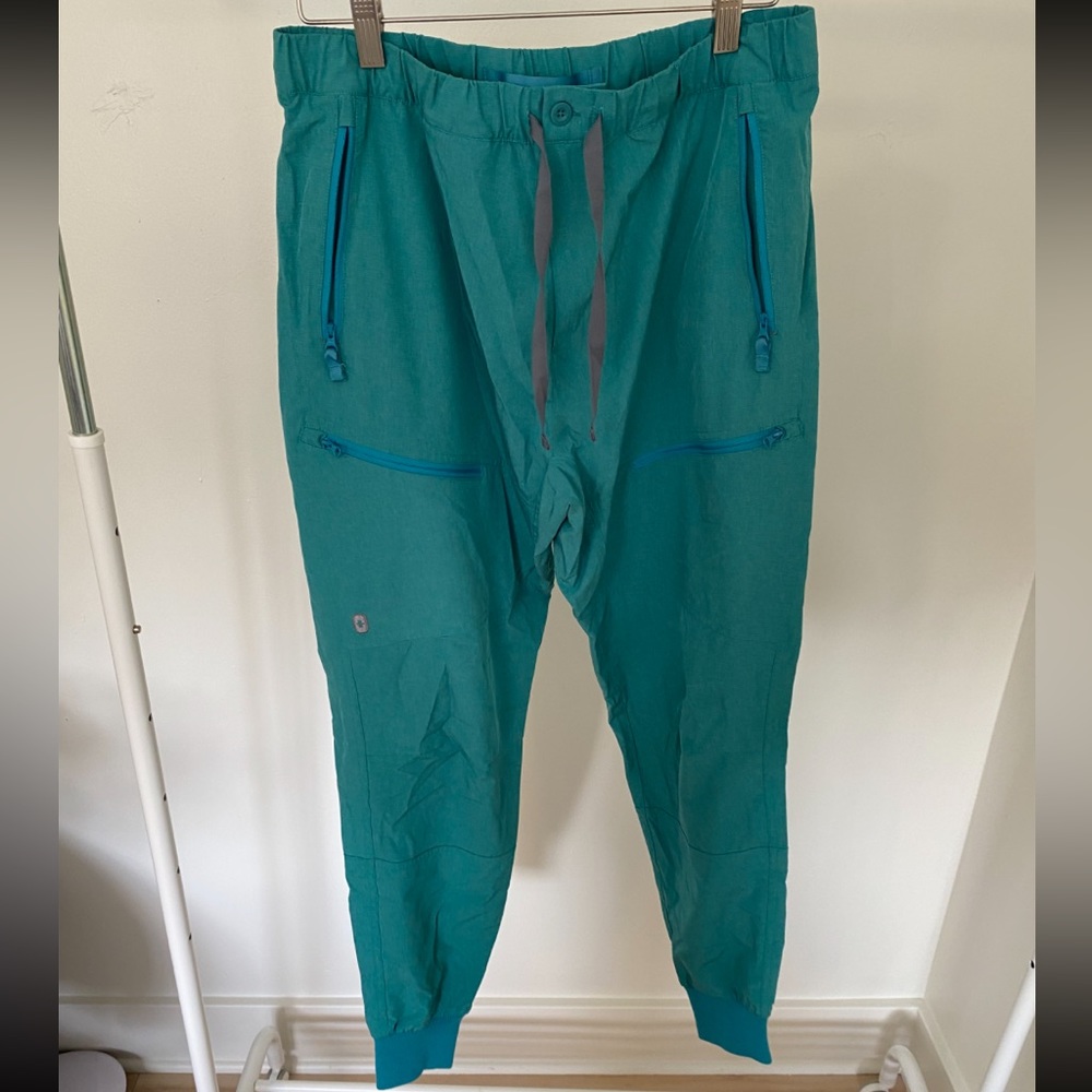 FIGS scrubs fion jogger pants size M marine